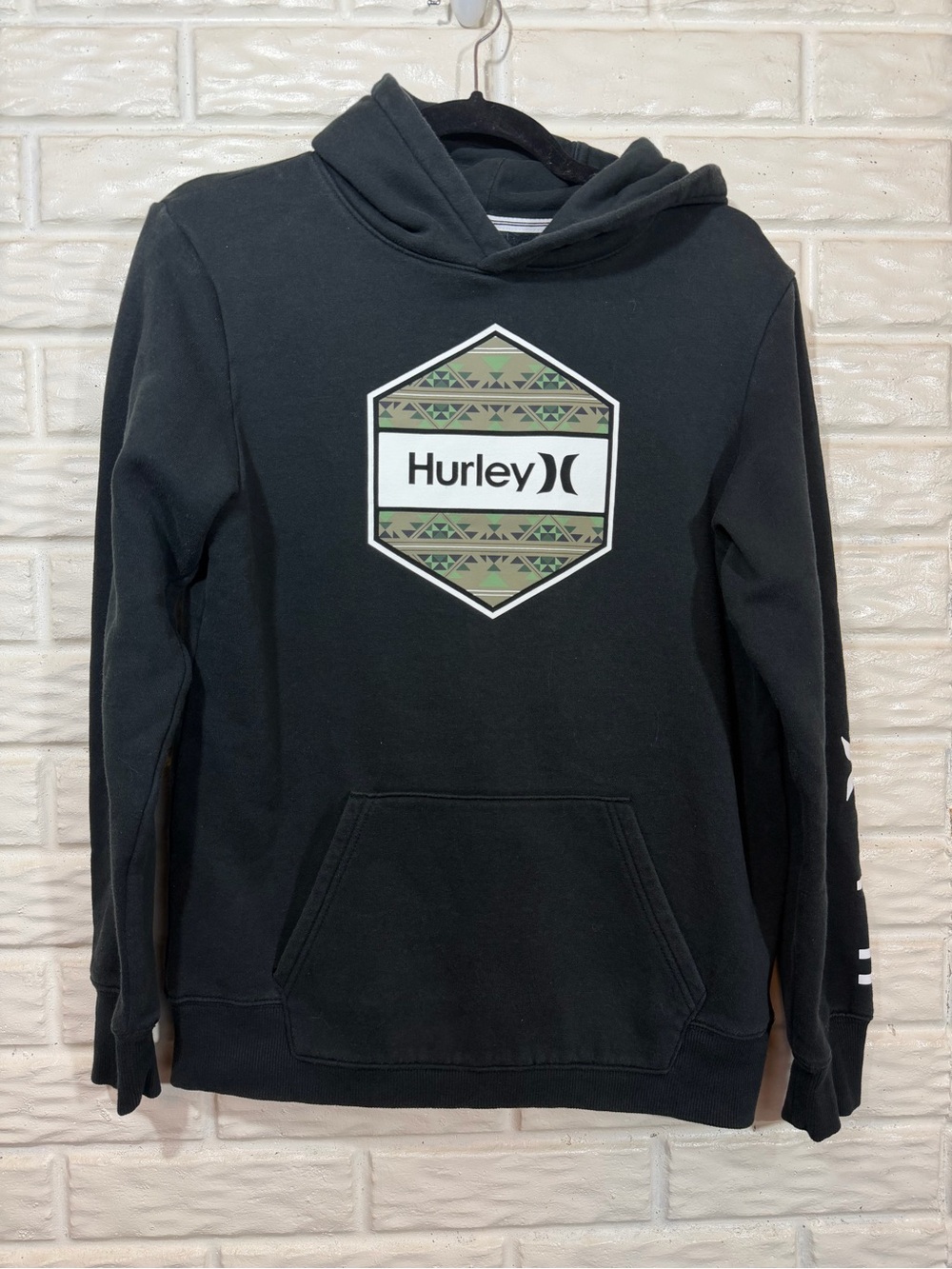 Hurley Boys XL 18/20 Black Geometric Logo Pullover Hoodie Sweatshirt